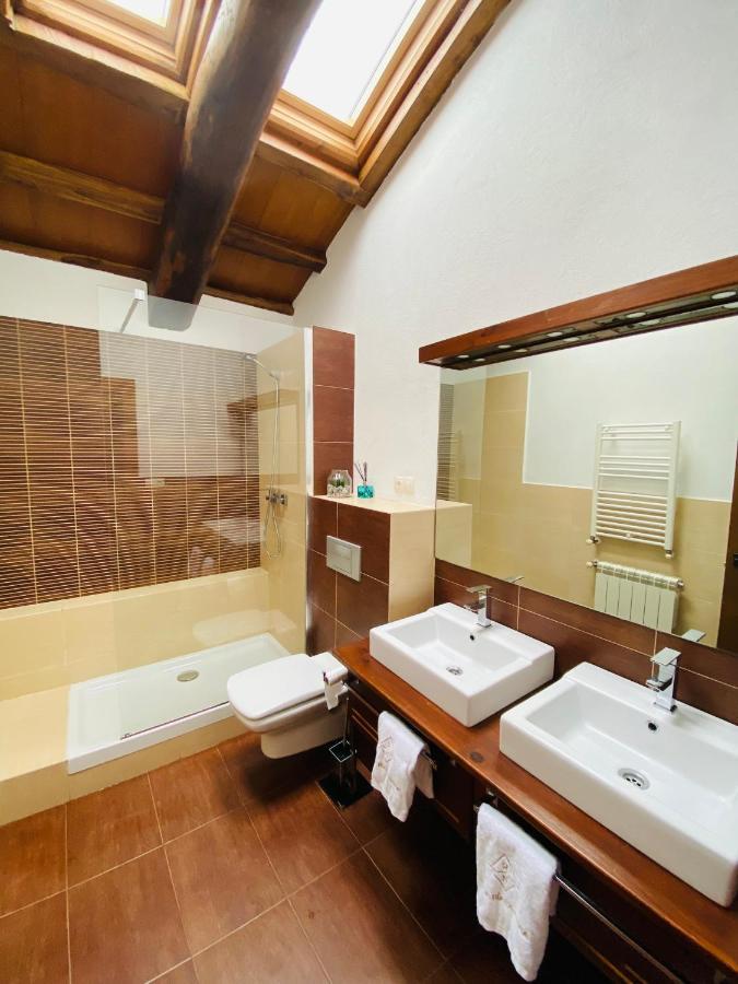 Casa Ria De Navia Guest House Exterior photo